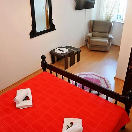 Tonka Apartament Pucisca